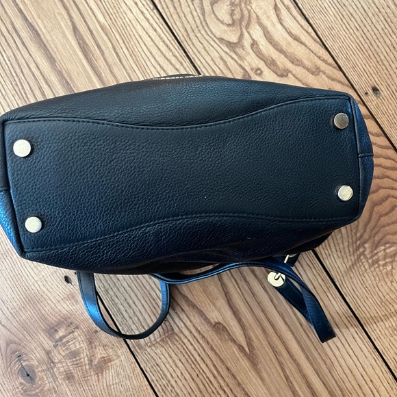 Michael Kors purse - Picture 4 of 6